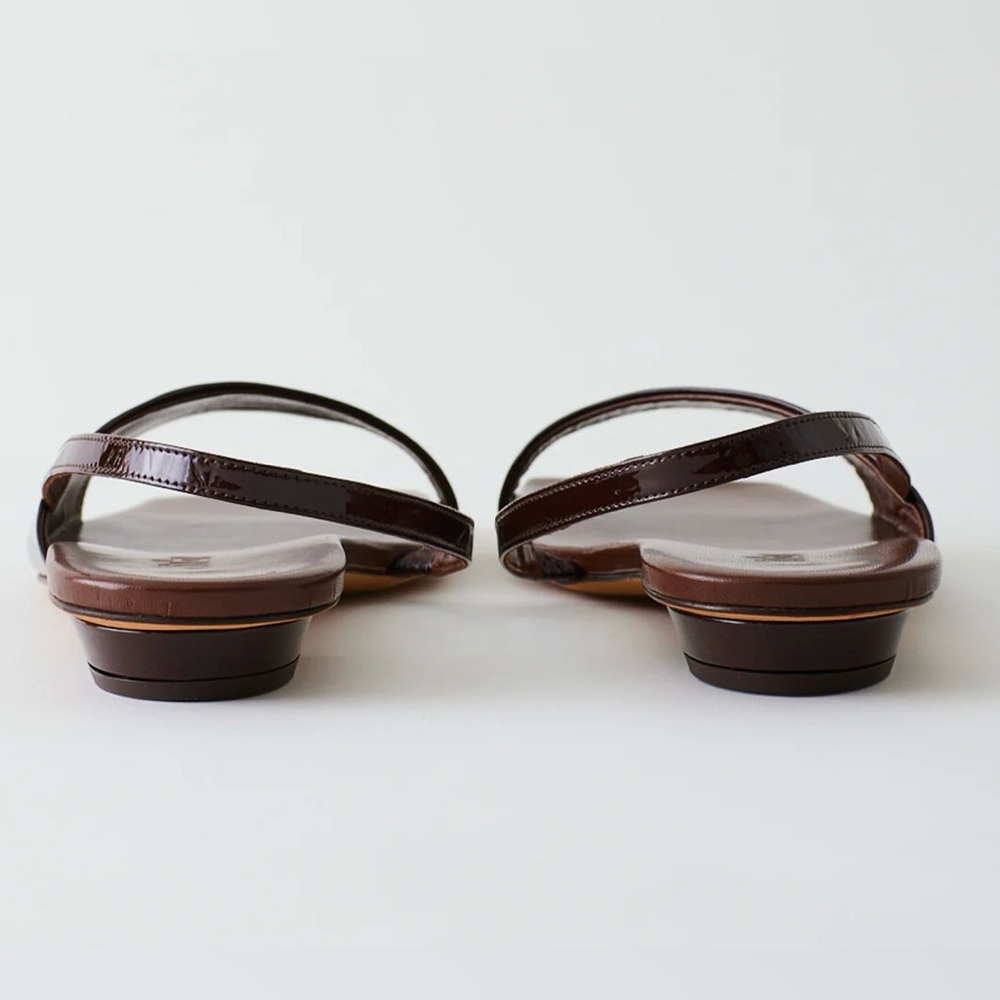 Tibi Avi Crinkle Patent Asymmetric Flat size 37.5 / 7.5 - Picture 2 of 12